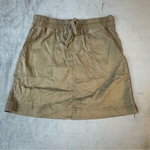 Roots Mini Skirt Casual

#1024